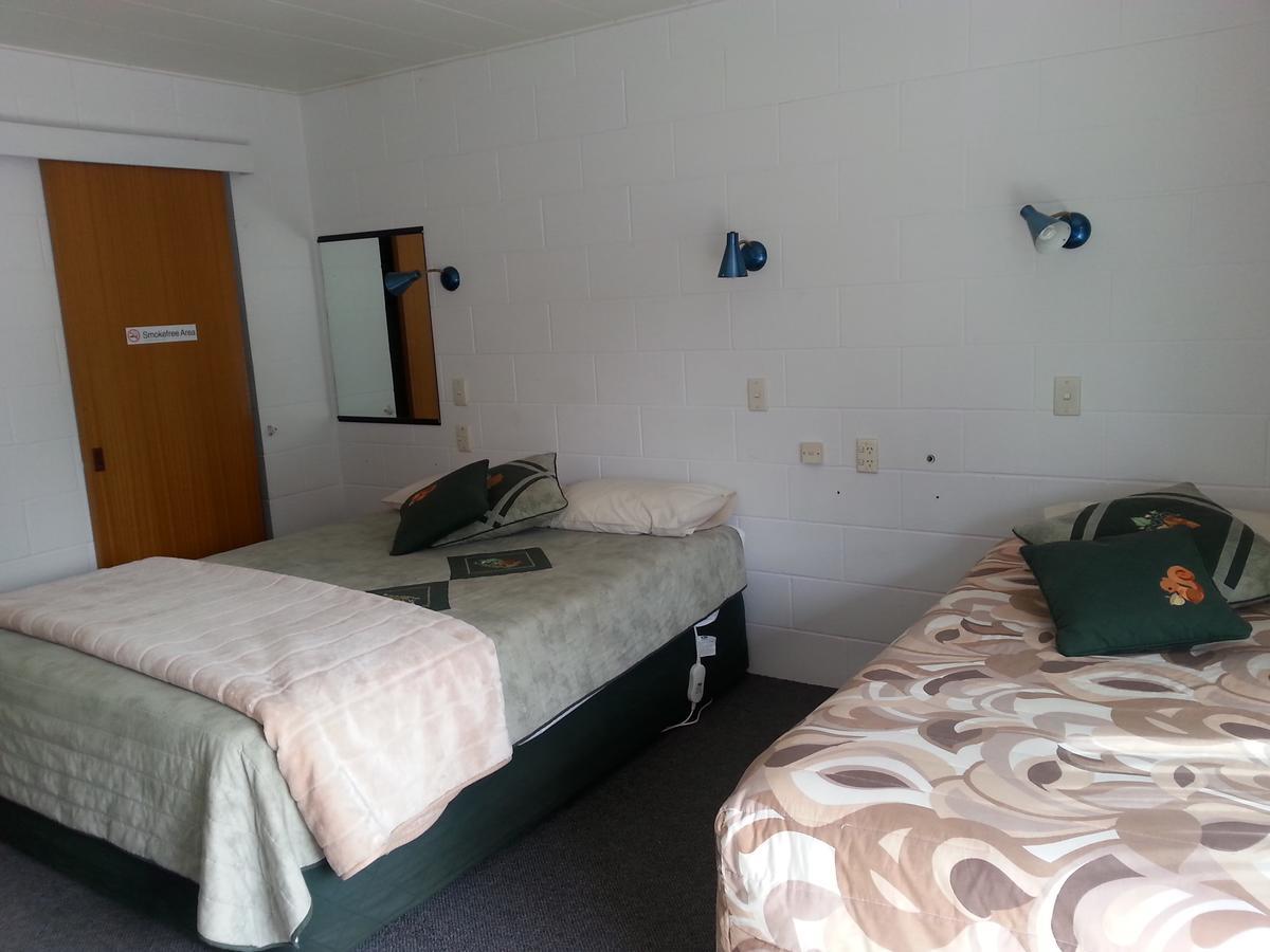 Kawerau Thermal Motel מראה חיצוני תמונה