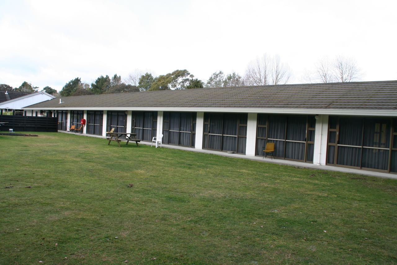 Kawerau Thermal Motel מראה חיצוני תמונה