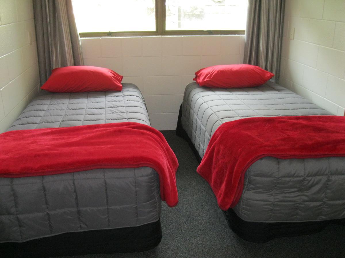 Kawerau Thermal Motel מראה חיצוני תמונה