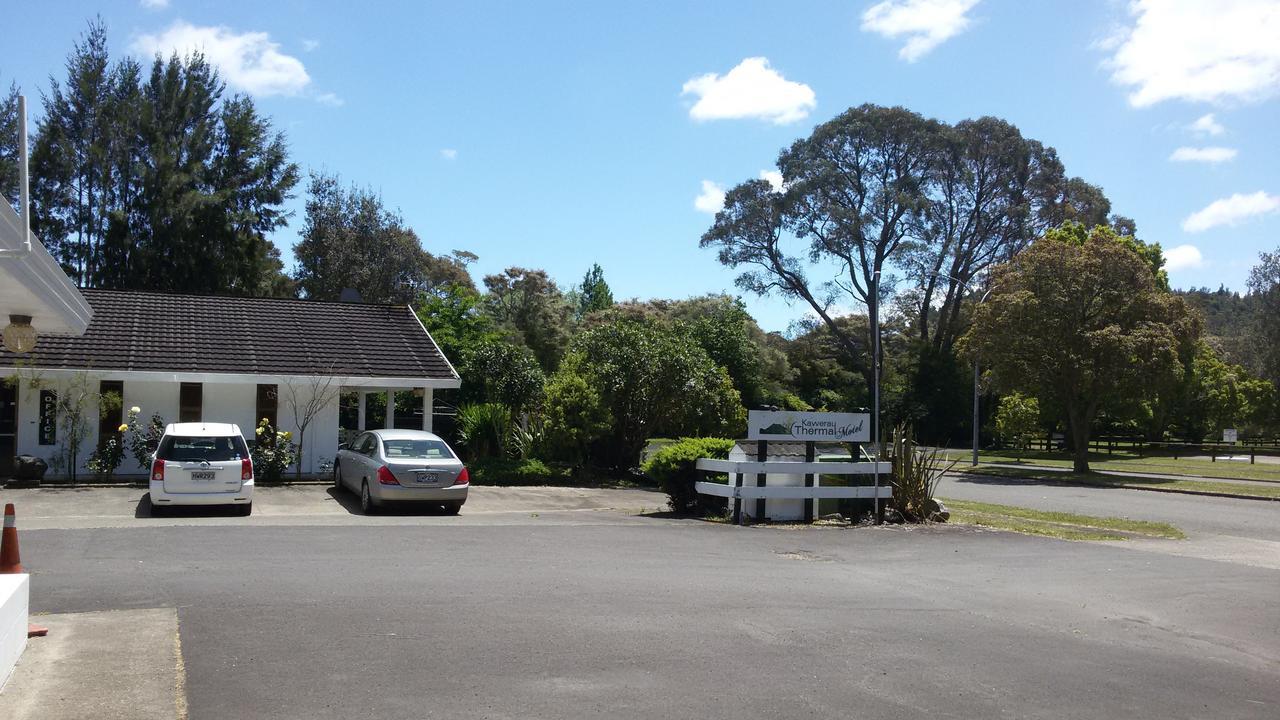 Kawerau Thermal Motel מראה חיצוני תמונה